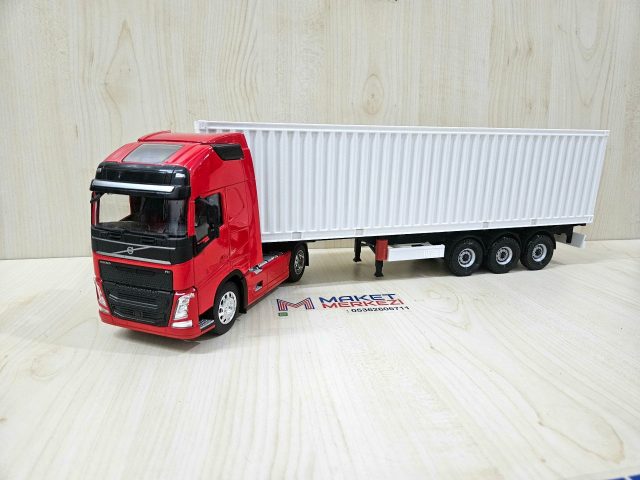 1/32 WELLY Kırmızı VOLVO FH4 KONTEYNER DORSELİ TIR