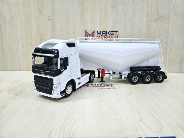 1/32 WELLY BEYAZ VOLVO FH4 V TİPİ SİLOBAS TIR MAKETİ