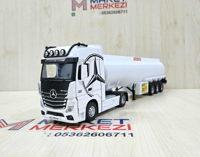1/36 BEYAZ MERCEDES ACTROS 1851 TANKER DORSELİ TIR MAKETİ