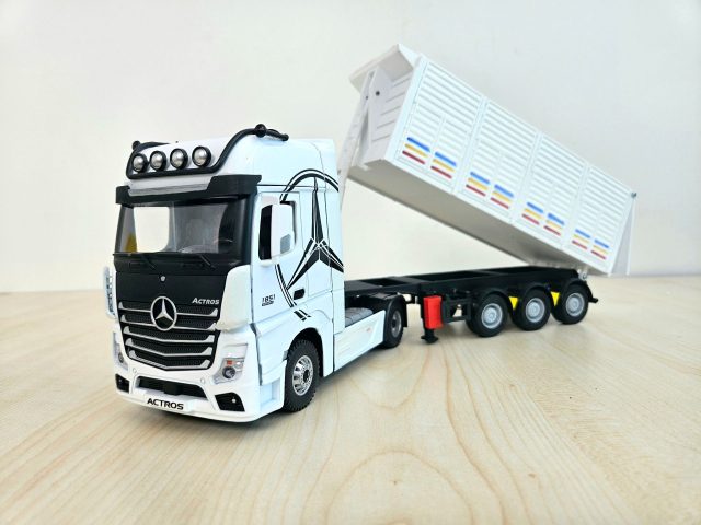 1/36 BEYAZ MERCEDES ACTROS 1851 KAPAKLI DAMPER DORSELİ TIR MAKETİ