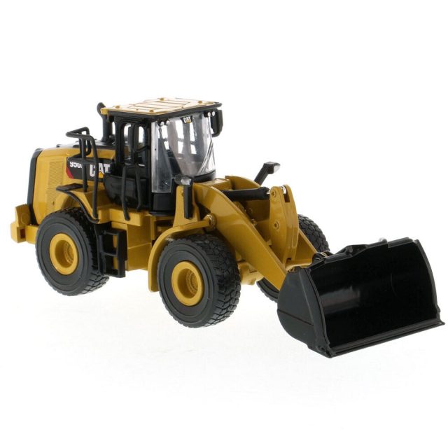 1/64 CAT 950M LODER MAKETİ DM85692