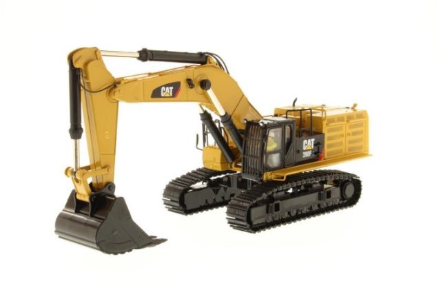 1/50 CAT 390F EKSKAVATÖR MAKETİ DM85284