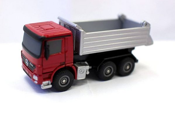 MERCEDES ACTROS KAMYON ANAHTARLIK