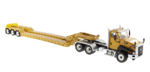 1/50 CAT CT660 VE XL120 HDG LOWBED NOOTEBOOM TIR MAKETİ DM85503