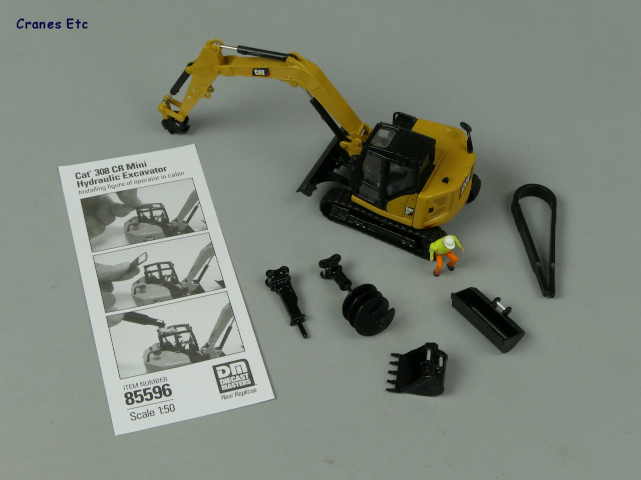 1/50 CAT 308 CR MİNİ EKSKAVATÖR MAKETİ DM85596