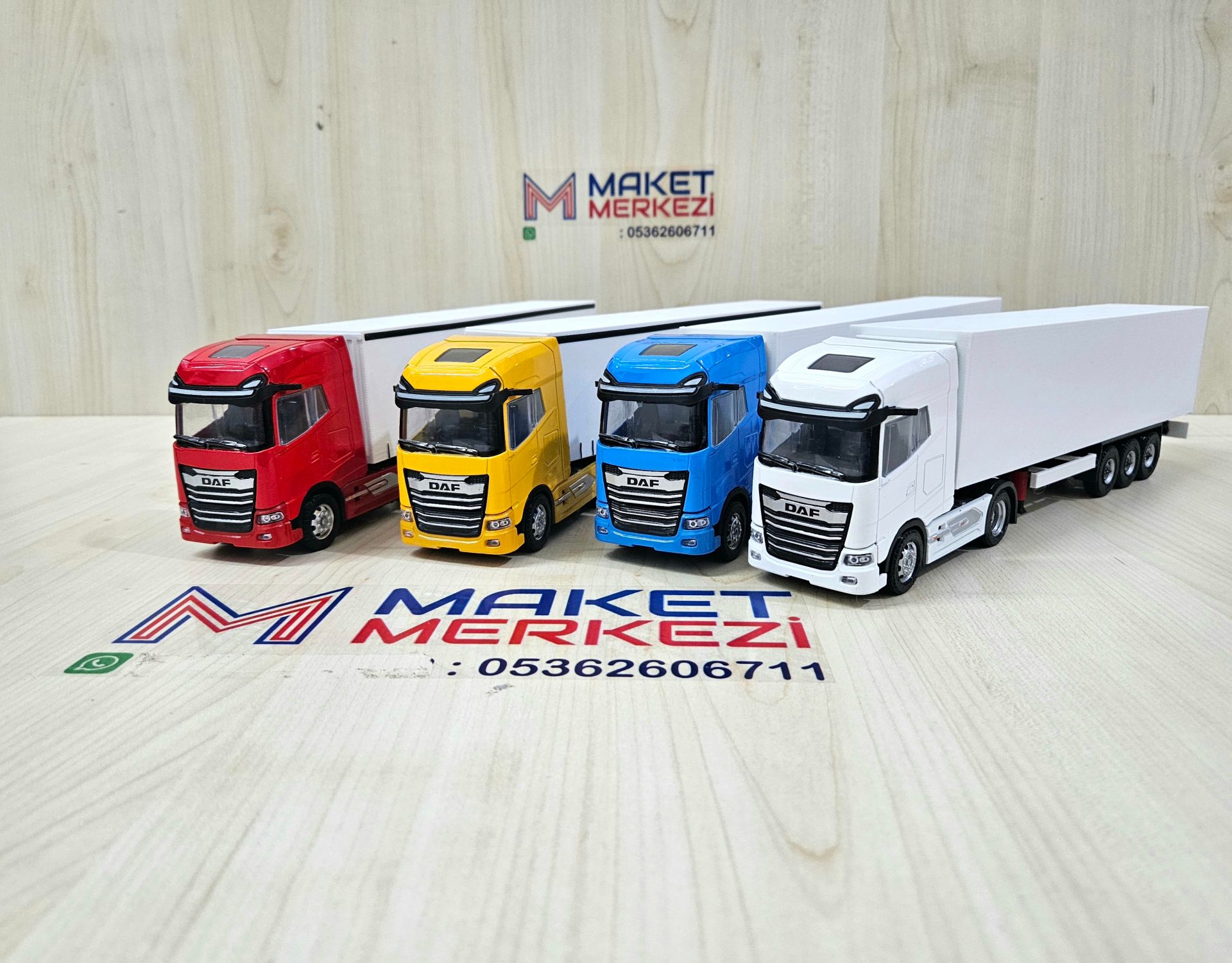 1/50 kırmızı DAF GX TENTE DORSELİ TIR MAKETİ
