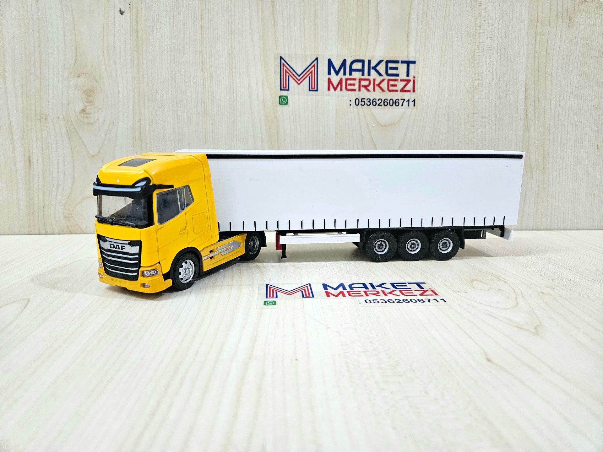 1/50 sarı DAF GX TENTE DORSELİ TIR MAKETİ