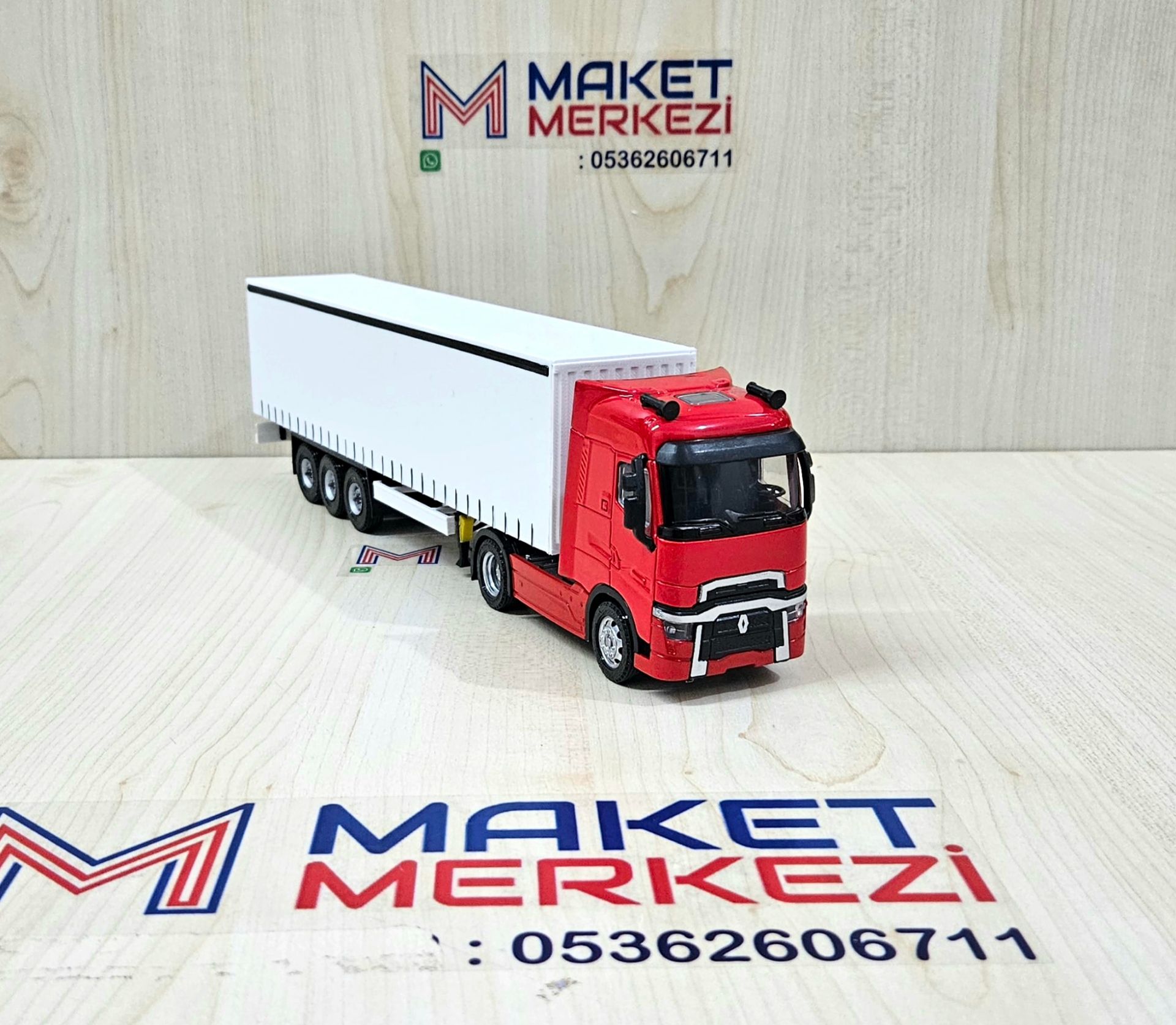 1/50 kırmızı RENAULT T-RANGE TENTE DORSELİ TIR MAKETİ