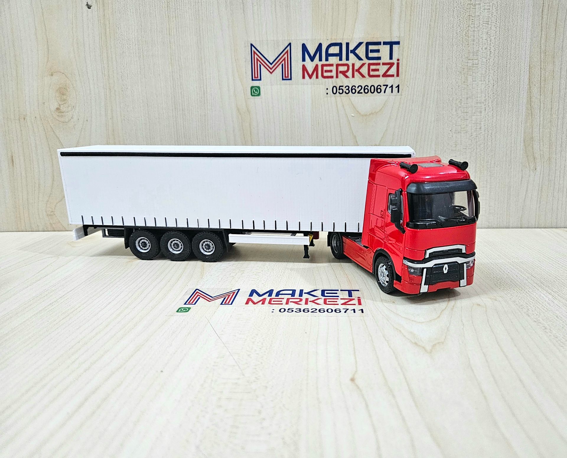 1/50 kırmızı RENAULT T-RANGE TENTE DORSELİ TIR MAKETİ