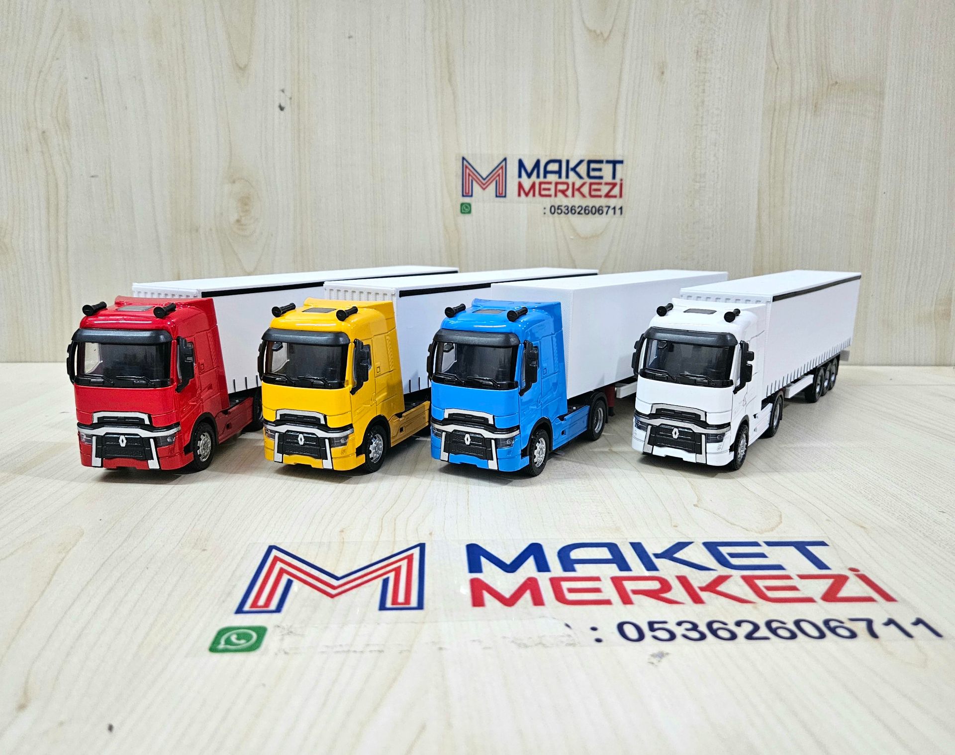1/50 beyaz RENAULT T-RANGE TENTE DORSELİ TIR MAKETİ