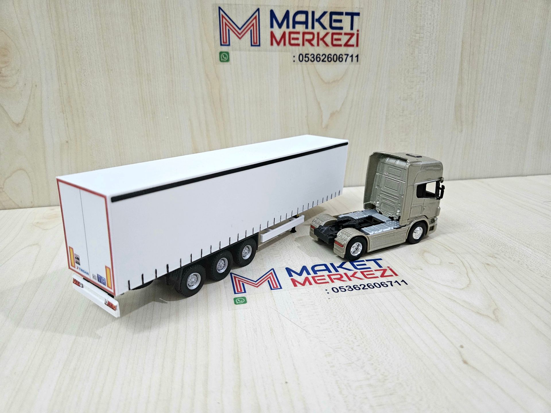1/64 SCANIA R730 TENTE DORSELİ TIR MAKETİ (25 cm boy)