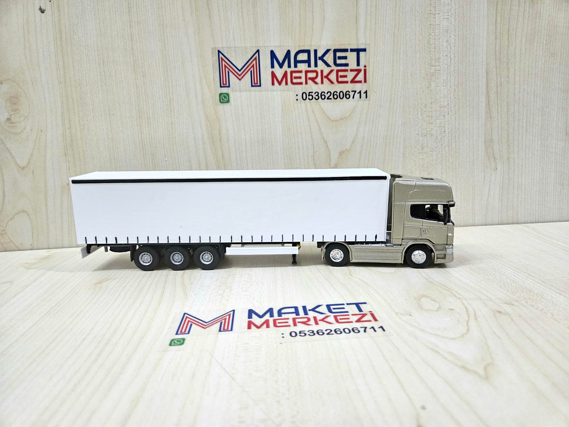 1/64 SCANIA R730 TENTE DORSELİ TIR MAKETİ (25 cm boy)