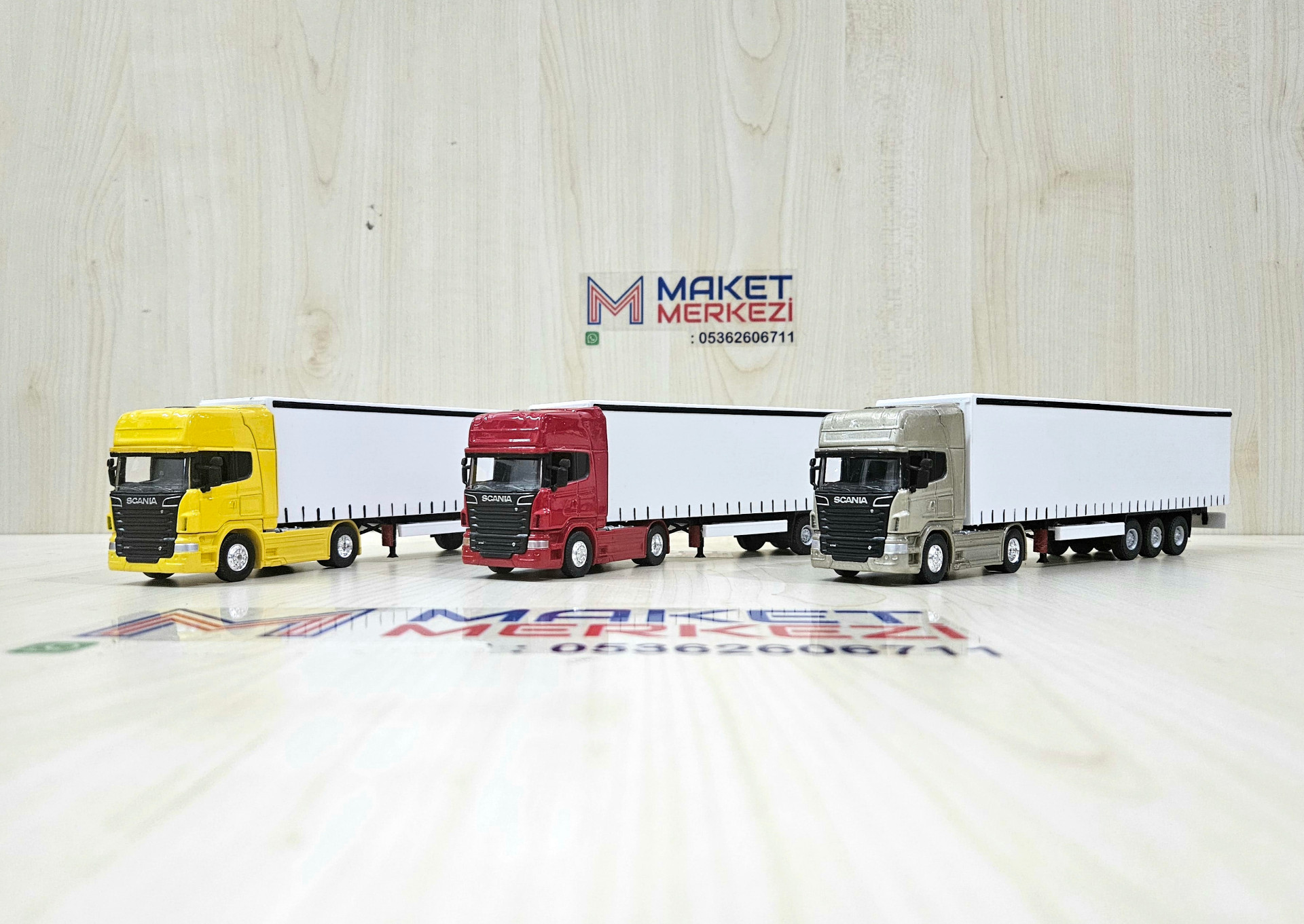 1/64 kırmızı SCANIA R730 TENTE DORSELİ TIR MAKETİ (25 cm boy)