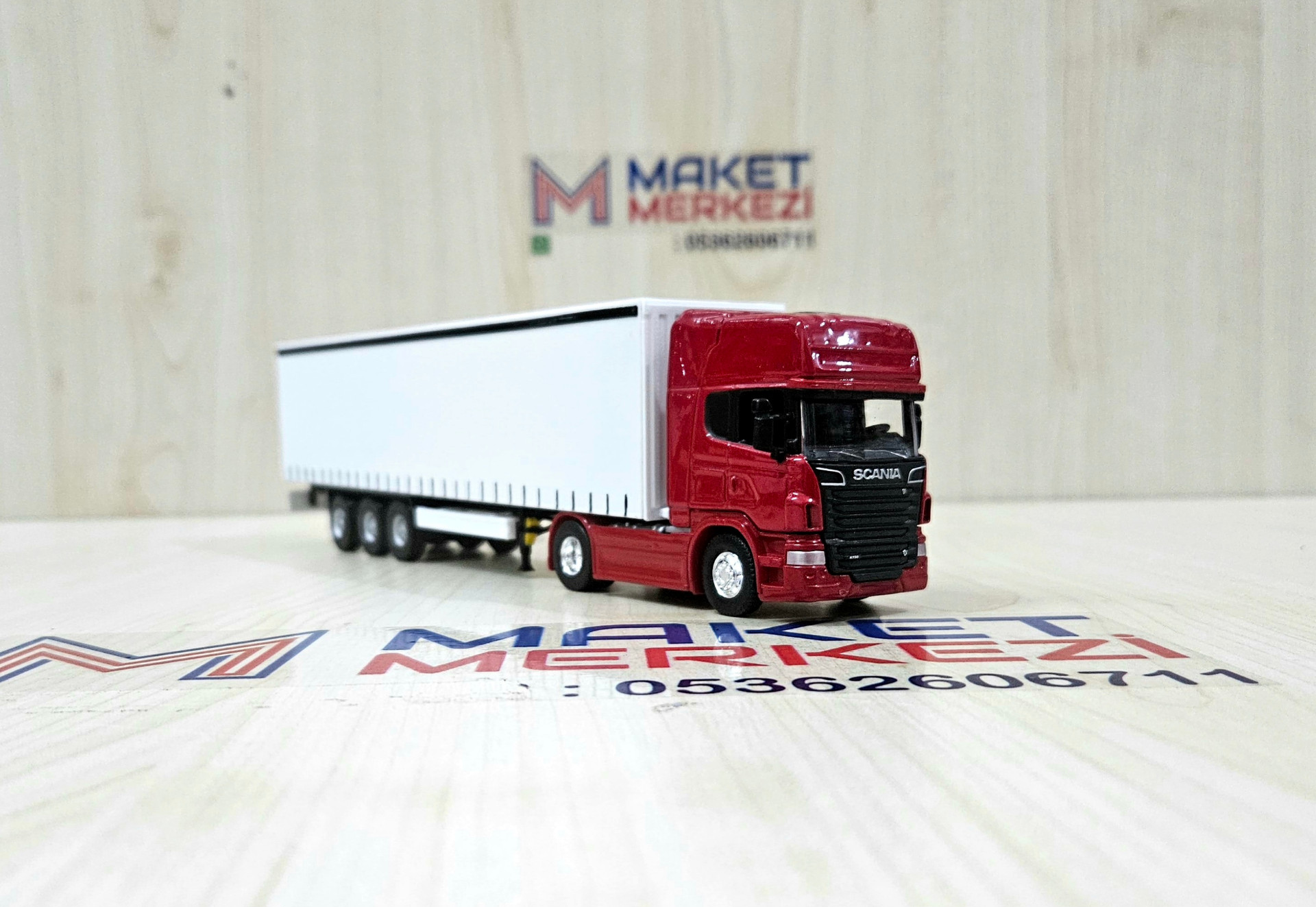1/64 kırmızı SCANIA R730 TENTE DORSELİ TIR MAKETİ (25 cm boy)