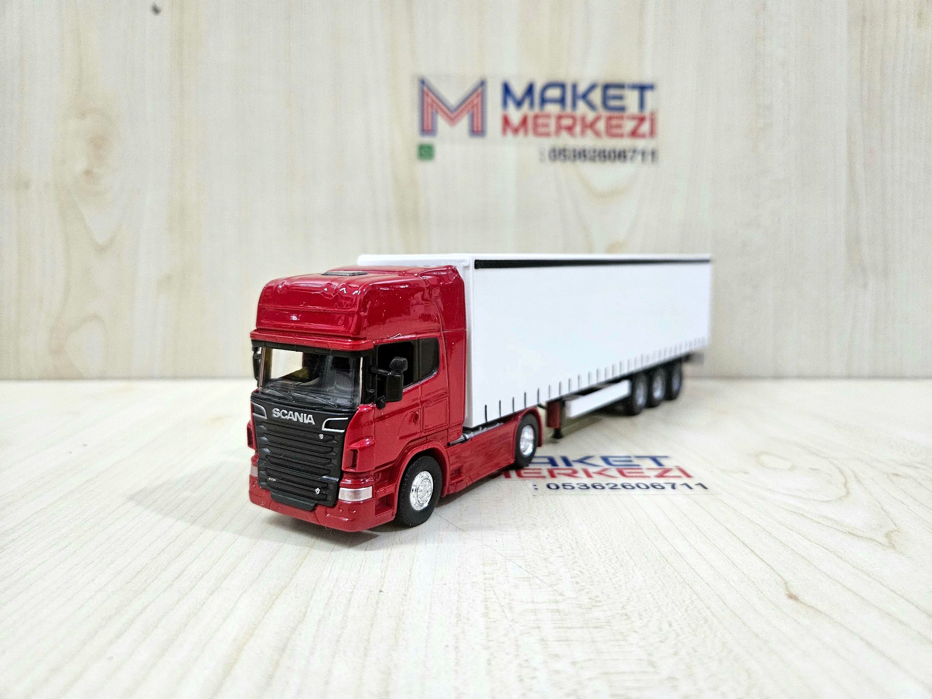 1/64 kırmızı SCANIA R730 TENTE DORSELİ TIR MAKETİ (25 cm boy)