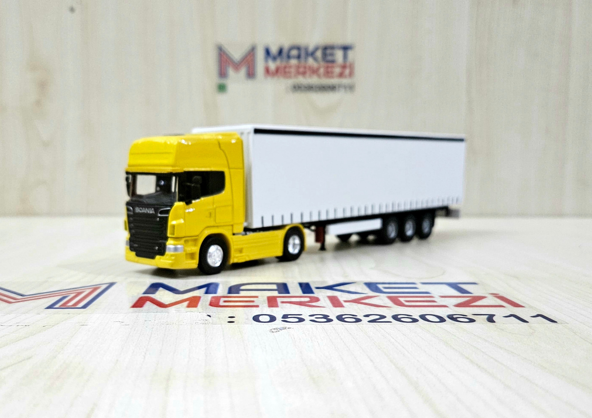 1/64 sarı SCANIA R730 TENTE DORSELİ TIR MAKETİ (25 cm boy)