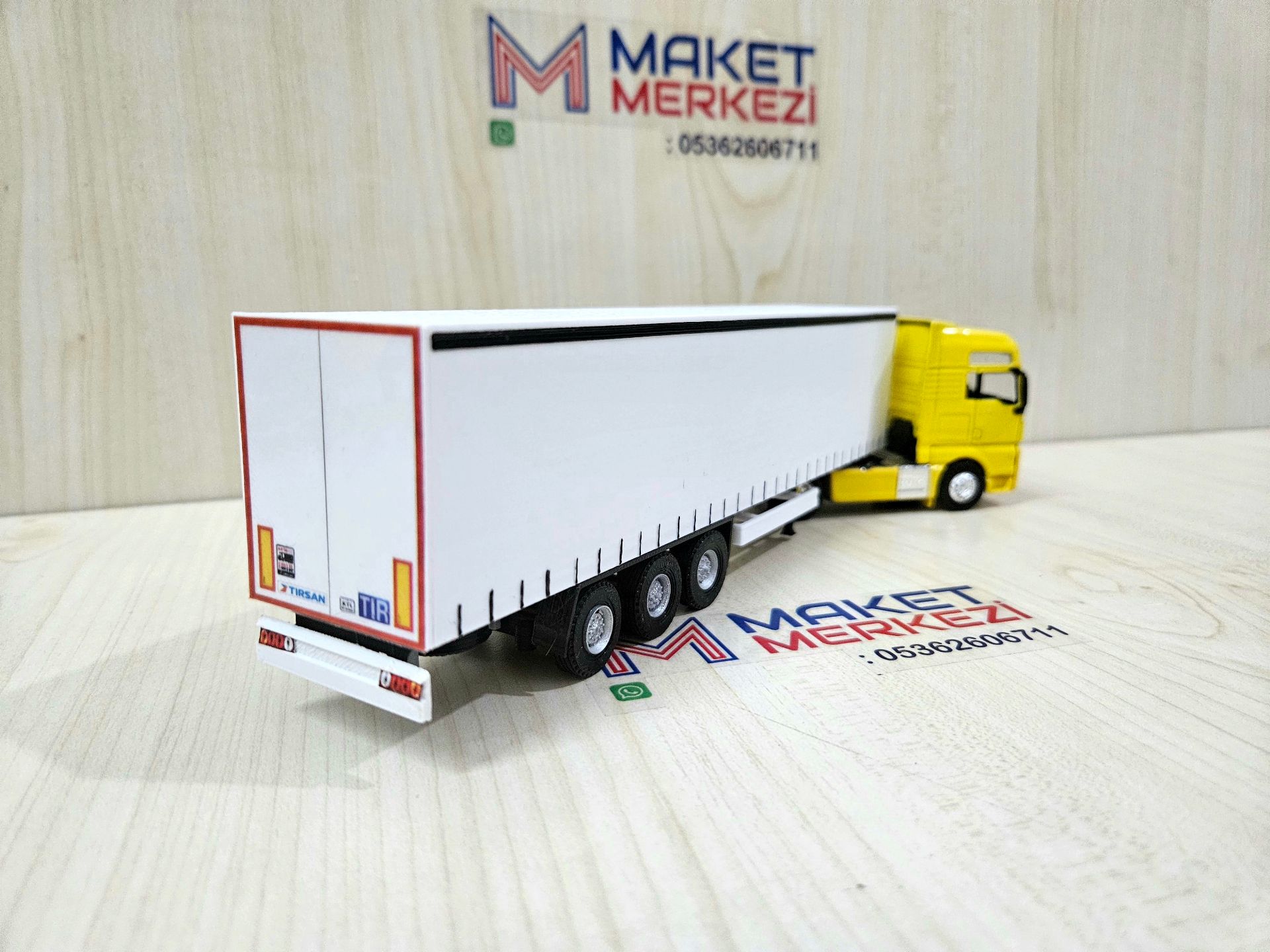 1/64 sarı MAN TGX TENTE DORSELİ TIR MAKETİ (25 cm boy)
