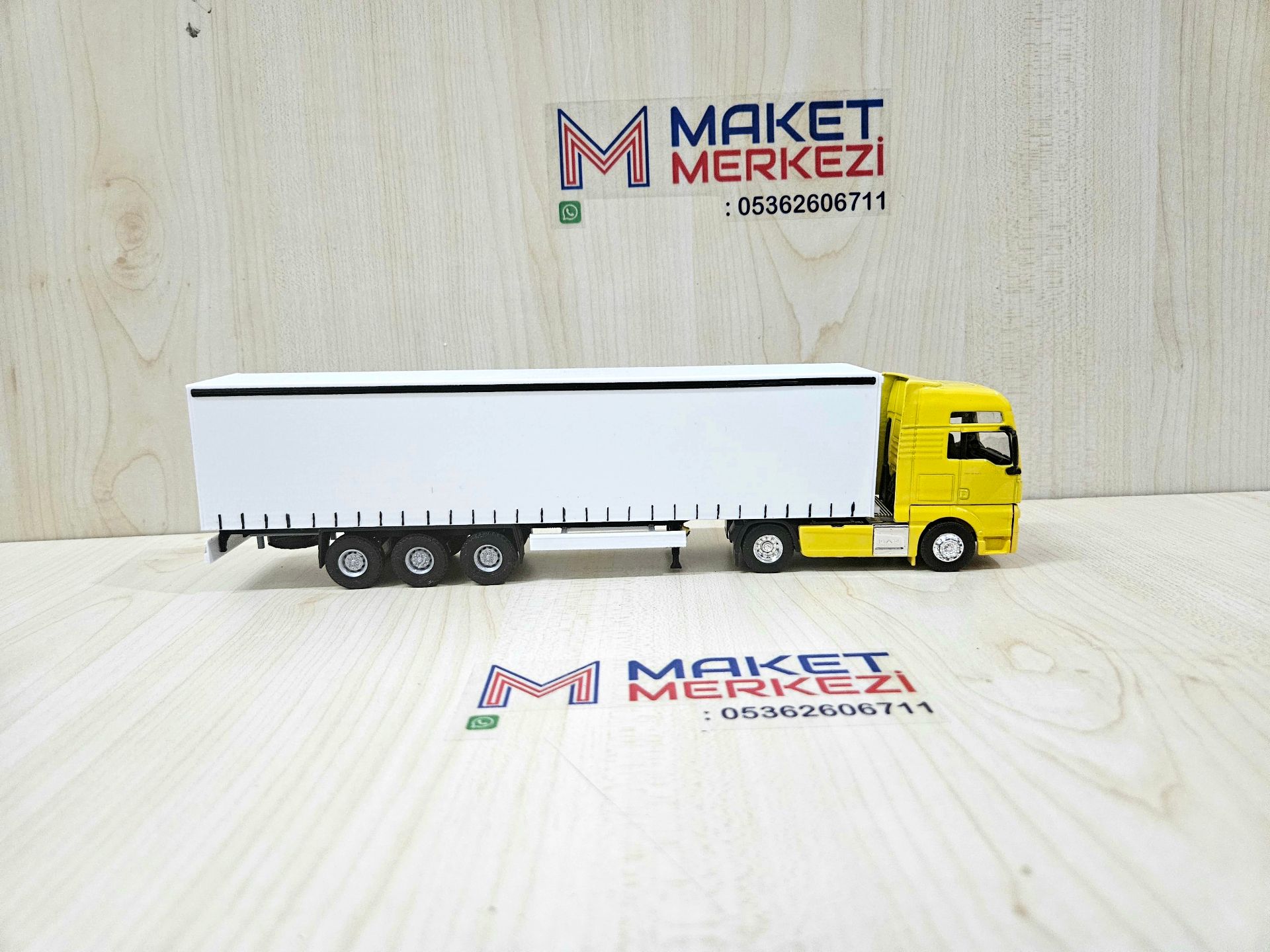 1/64 sarı MAN TGX TENTE DORSELİ TIR MAKETİ (25 cm boy)