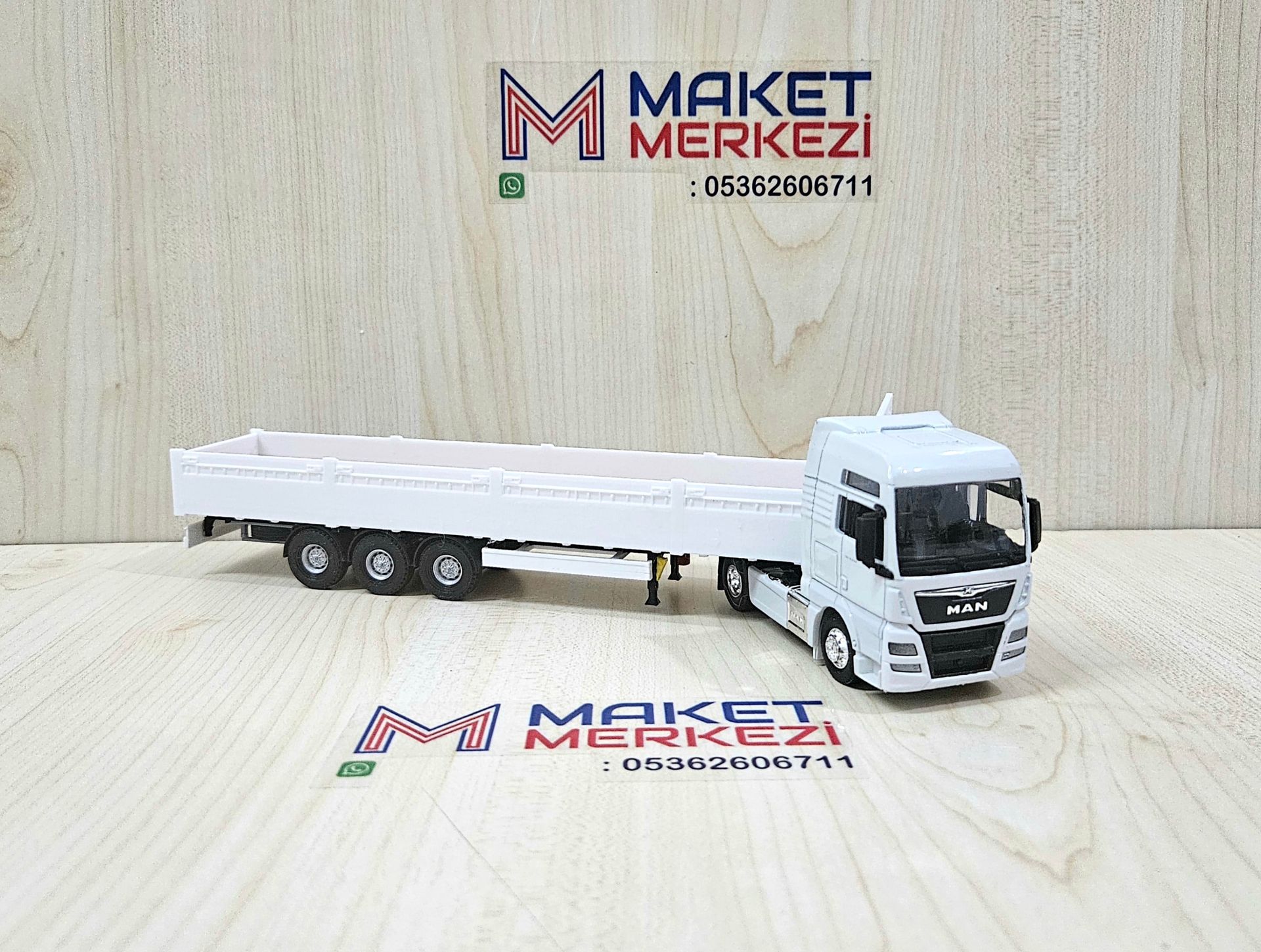 1/64 MAN TGX SAL DORSELİ TIR MAKETİ (25 cm boy)