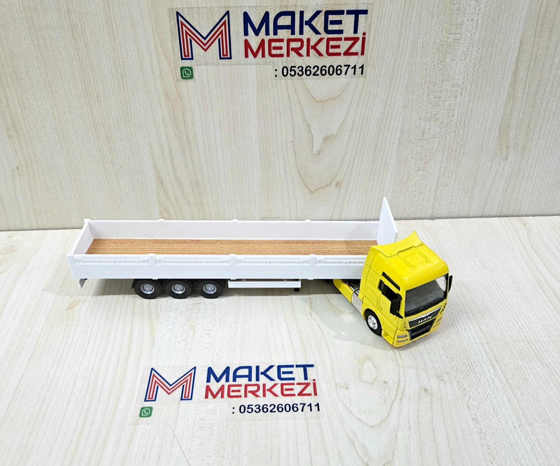 1/64 MAN TGX SAL DORSELİ TIR MAKETİ (25 cm boy)