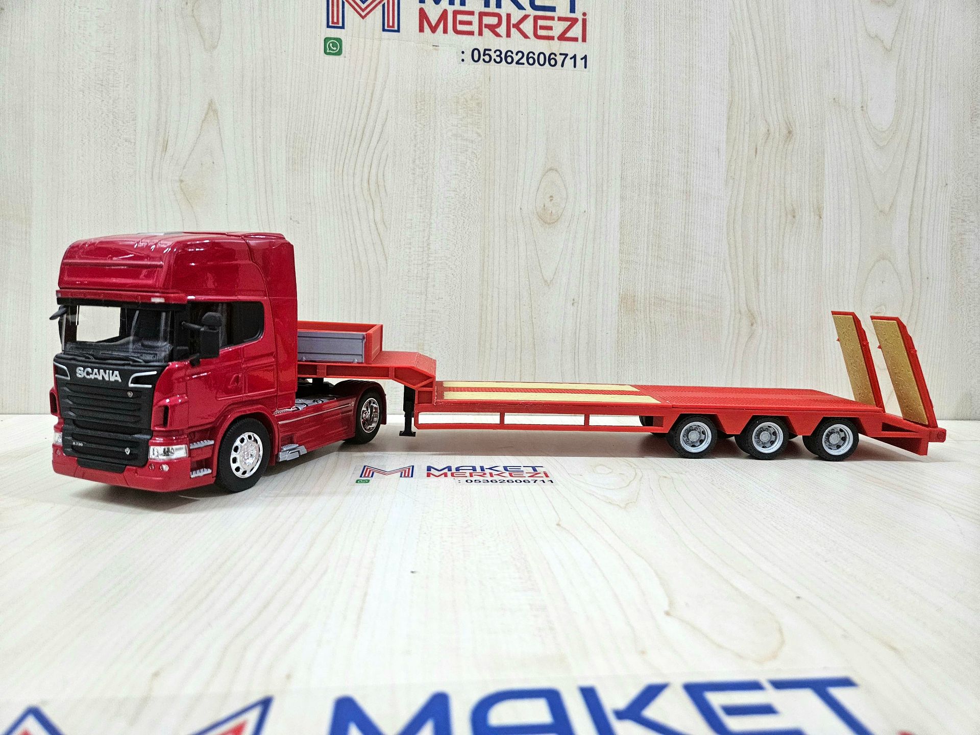 1/32 WELLY SCANIA R730 LOWBED DORSELİ TIR MAKETİ