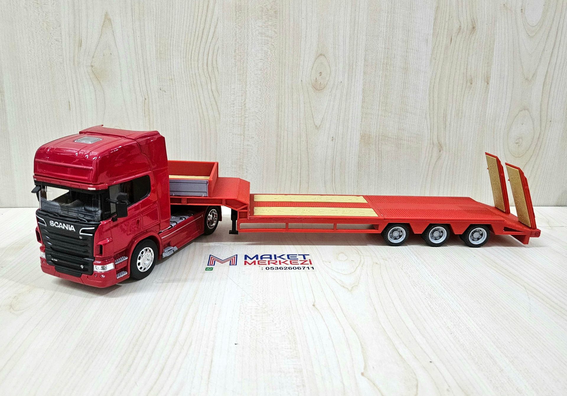 1/32 WELLY SCANIA R730 LOWBED DORSELİ TIR MAKETİ