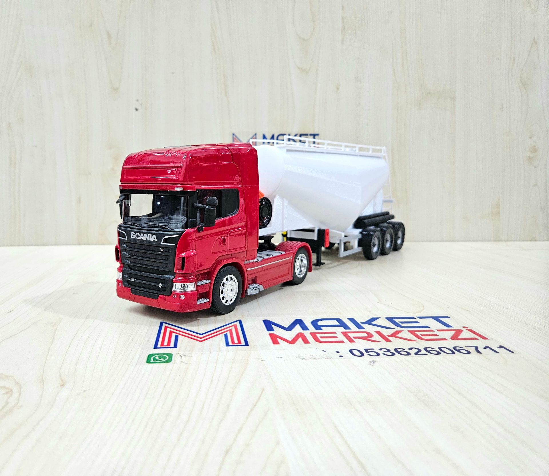 1/32 WELLY SCANIA R730 V TİPİ SİLOBAS TIR MAKETİ