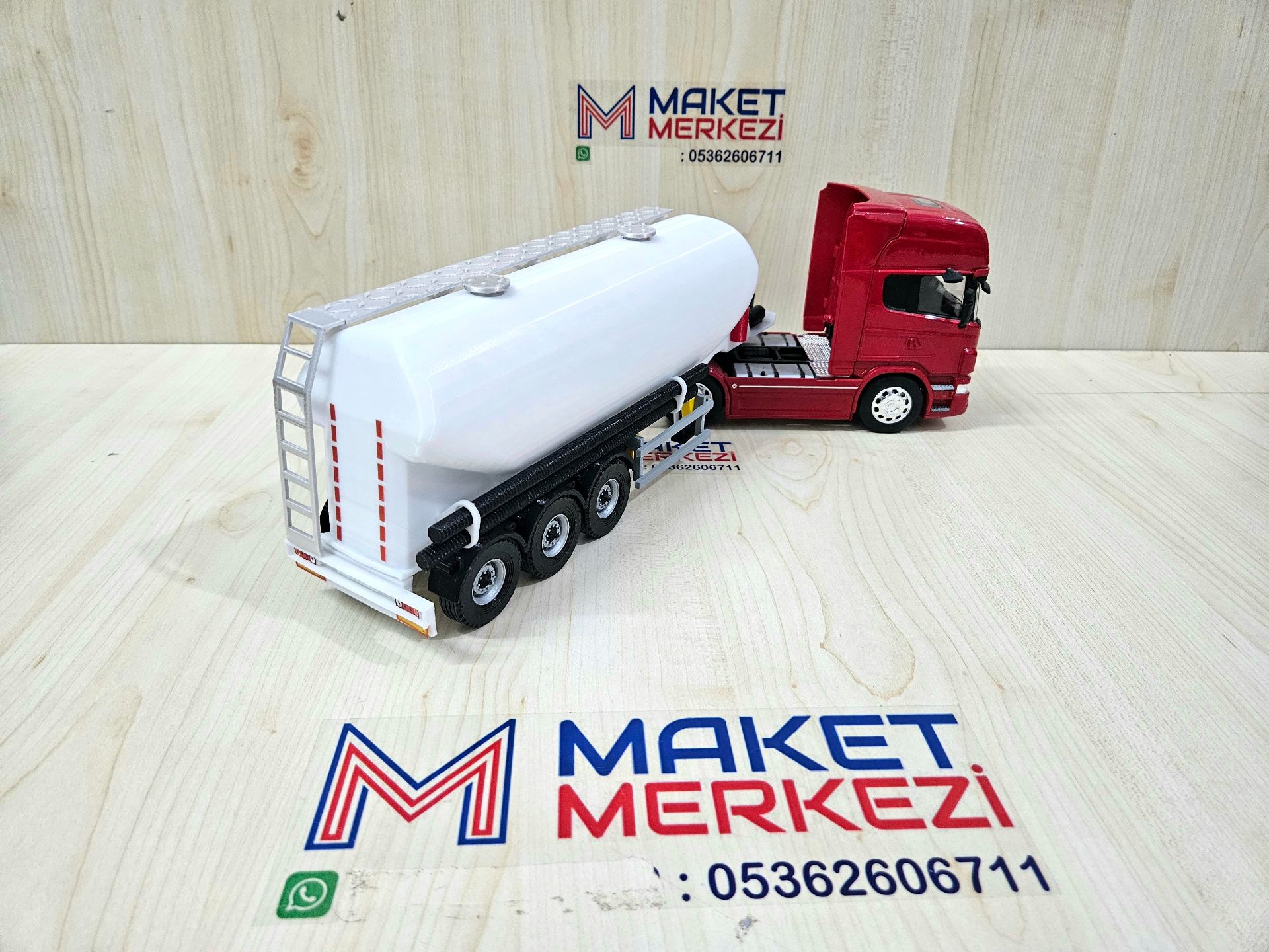 1/32 WELLY SCANIA R730 W TİPİ DÜZ SİLOBAS TIR MAKETİ
