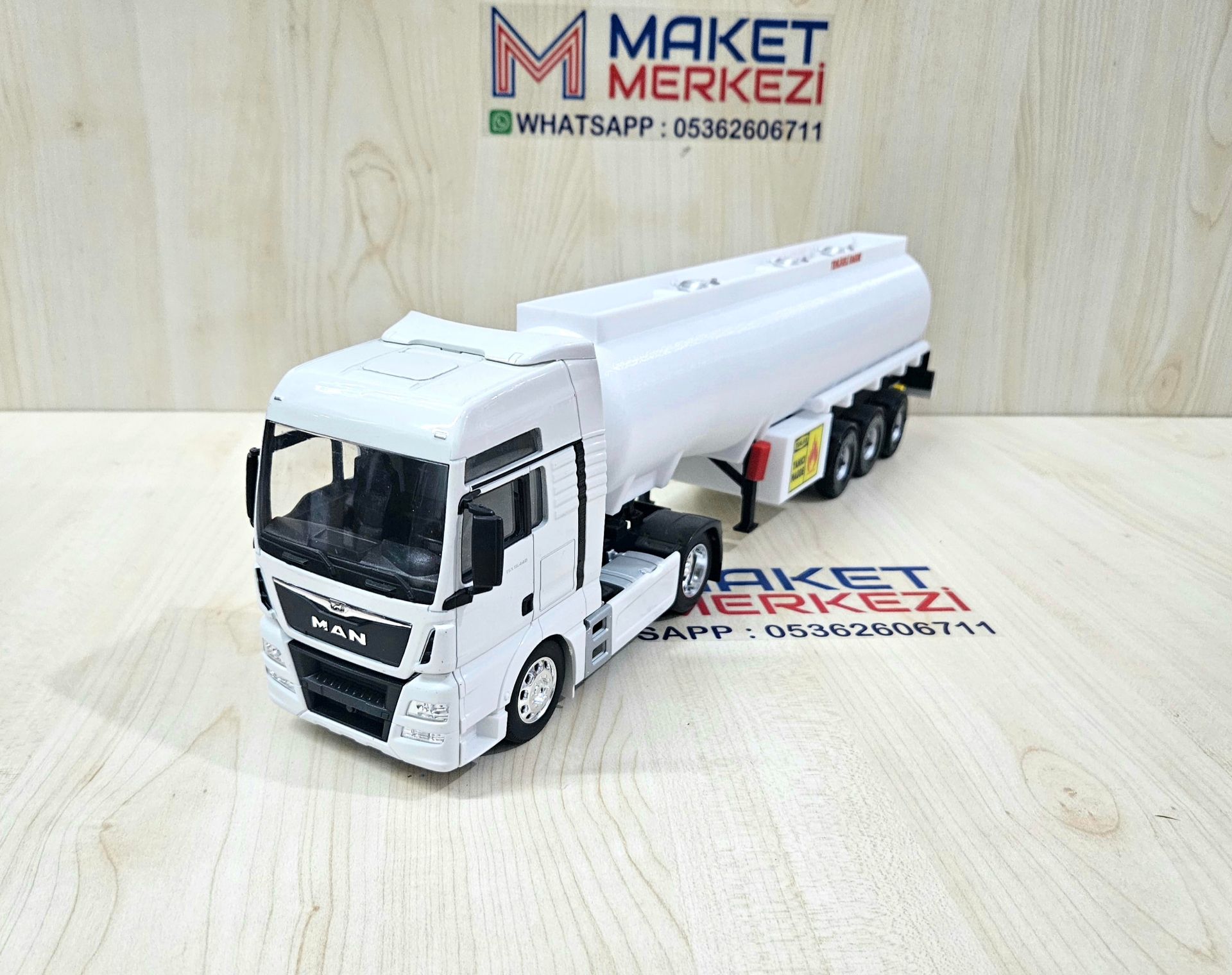 1/32 WELLY MAN TGX TANKER DORSELİ TIR