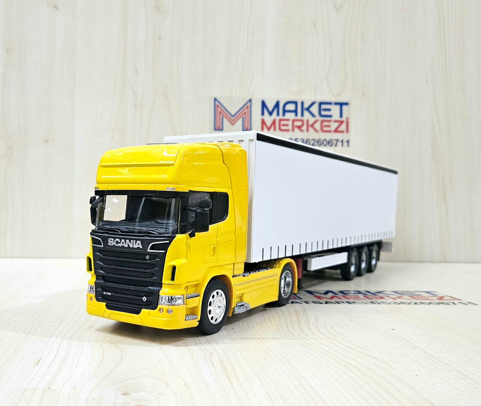 1/32 WELLY SARI SCANIA R730 TENTE DORSELİ TIR MAKETİ