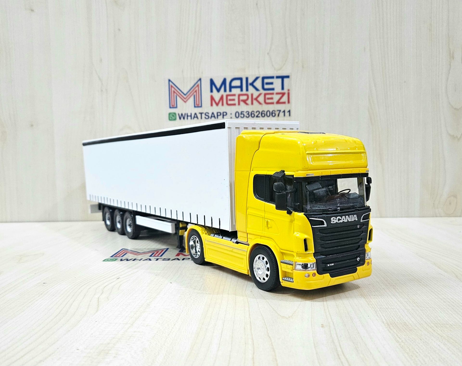 1/32 WELLY SARI SCANIA R730 TENTE DORSELİ TIR MAKETİ