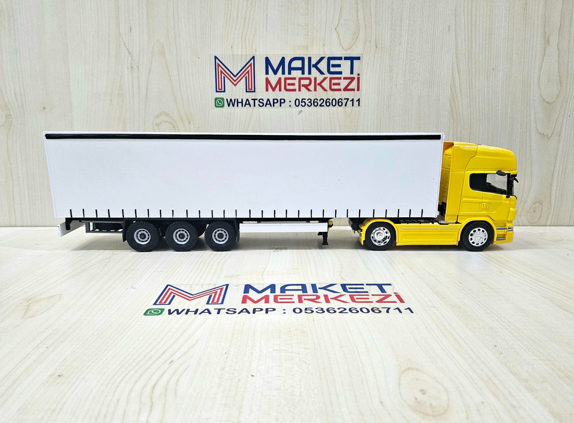 1/32 WELLY SARI SCANIA R730 TENTE DORSELİ TIR MAKETİ