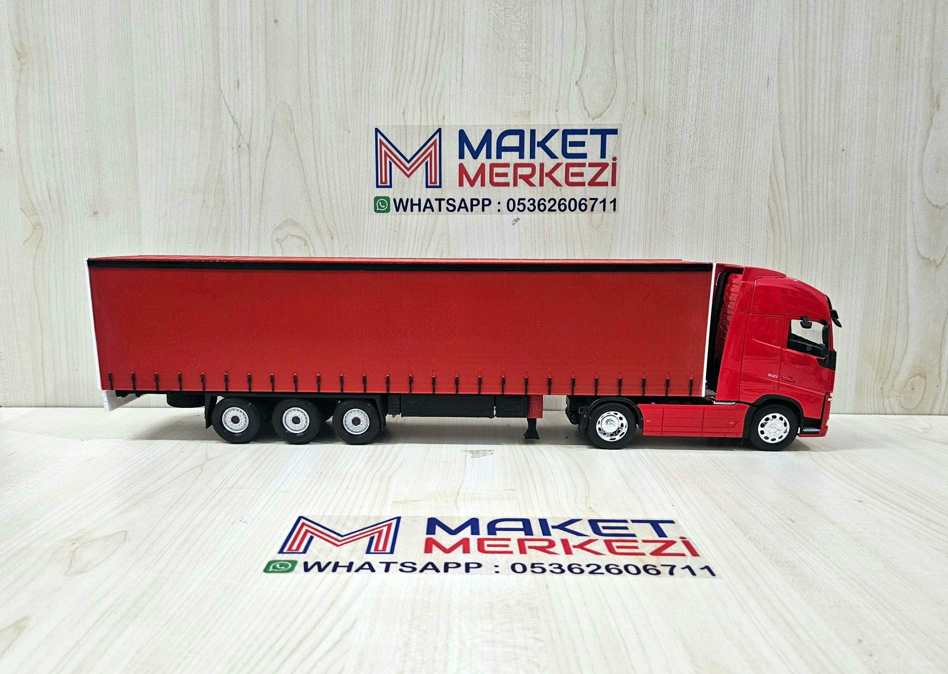 1/32 WELLY KIRMIZI VOLVO FH4 TENTE DORSELİ TIR MAKETİ