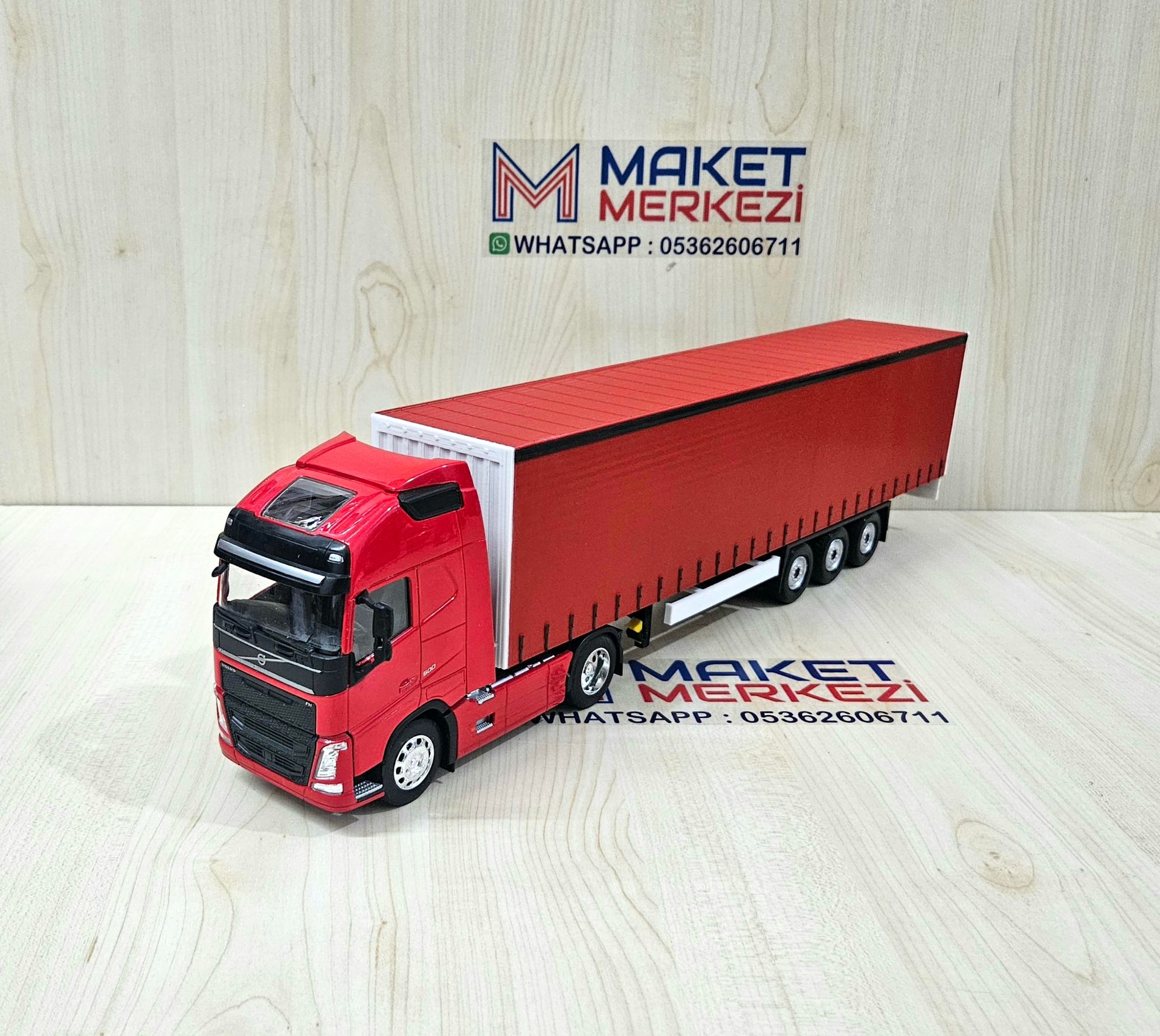 1/32 WELLY KIRMIZI VOLVO FH4 TENTE DORSELİ TIR MAKETİ