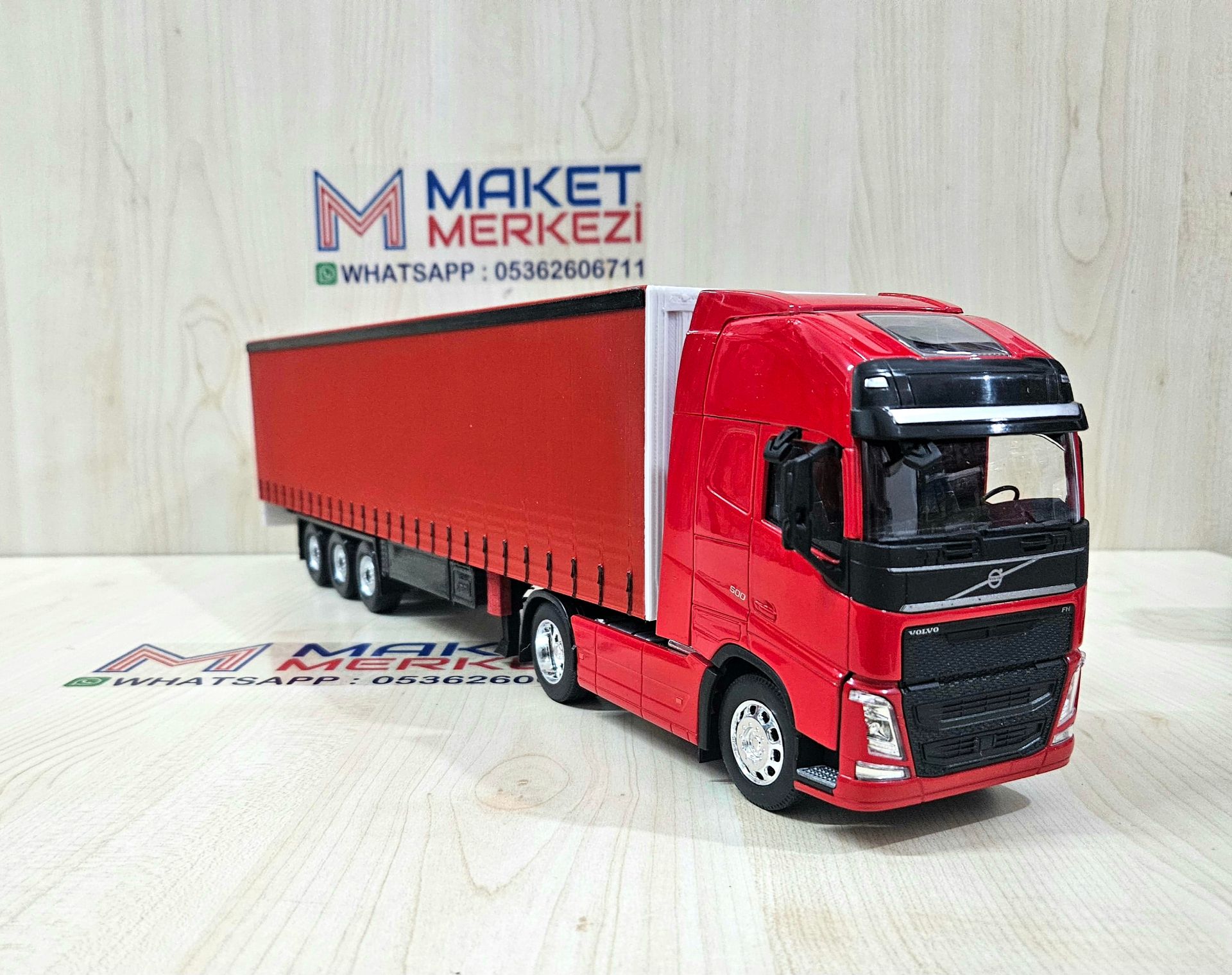 1/32 WELLY KIRMIZI VOLVO FH4 TENTE DORSELİ TIR MAKETİ