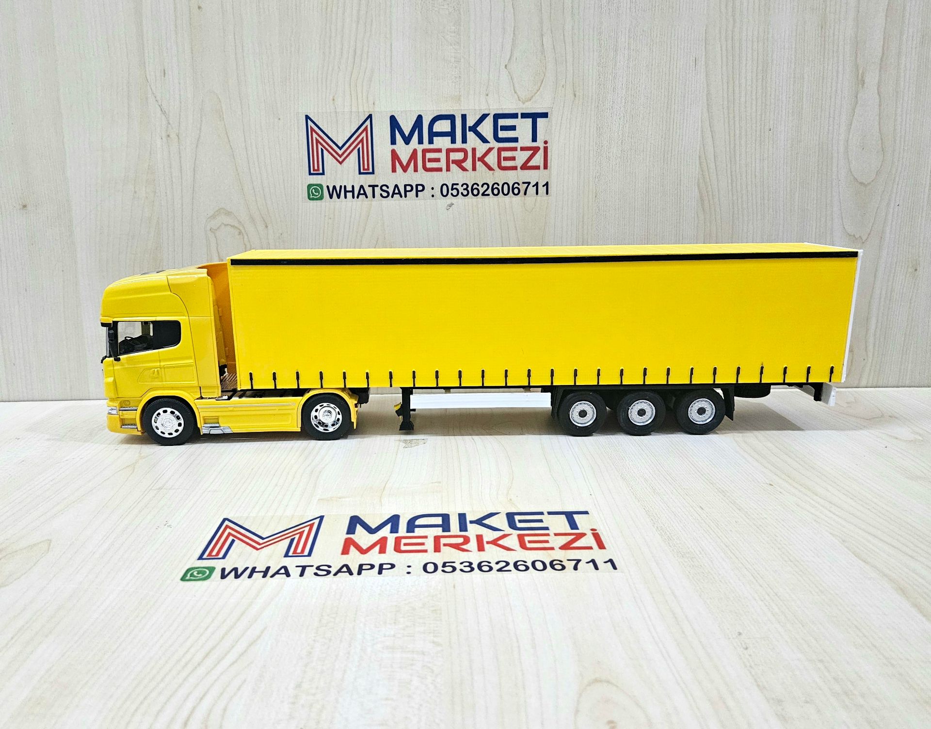 1/32 WELLY SARI SCANIA R730 TENTE DORSELİ TIR MAKETİ