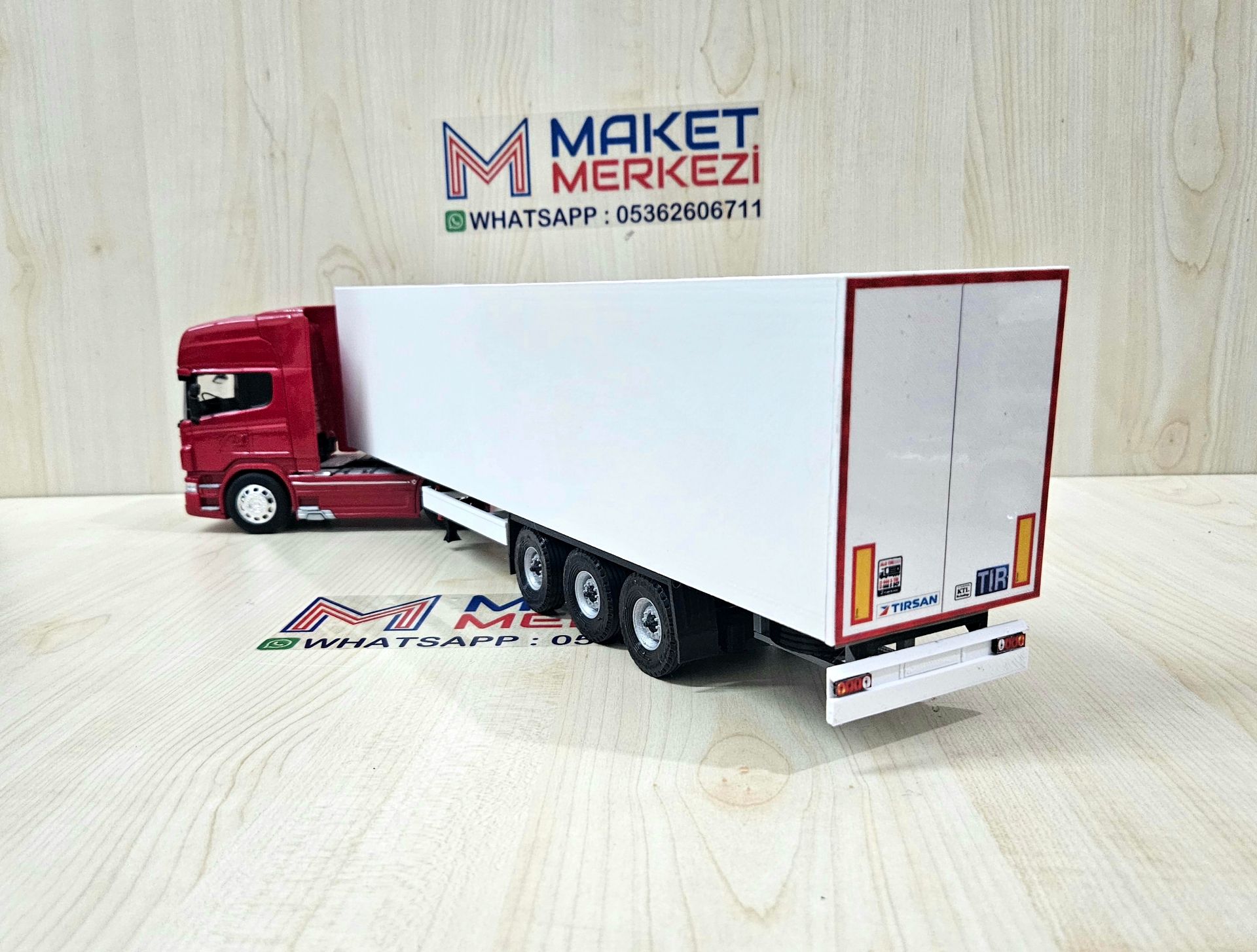 1/32 WELLY SCANIA R730 FRIGO DORSELİ TIR