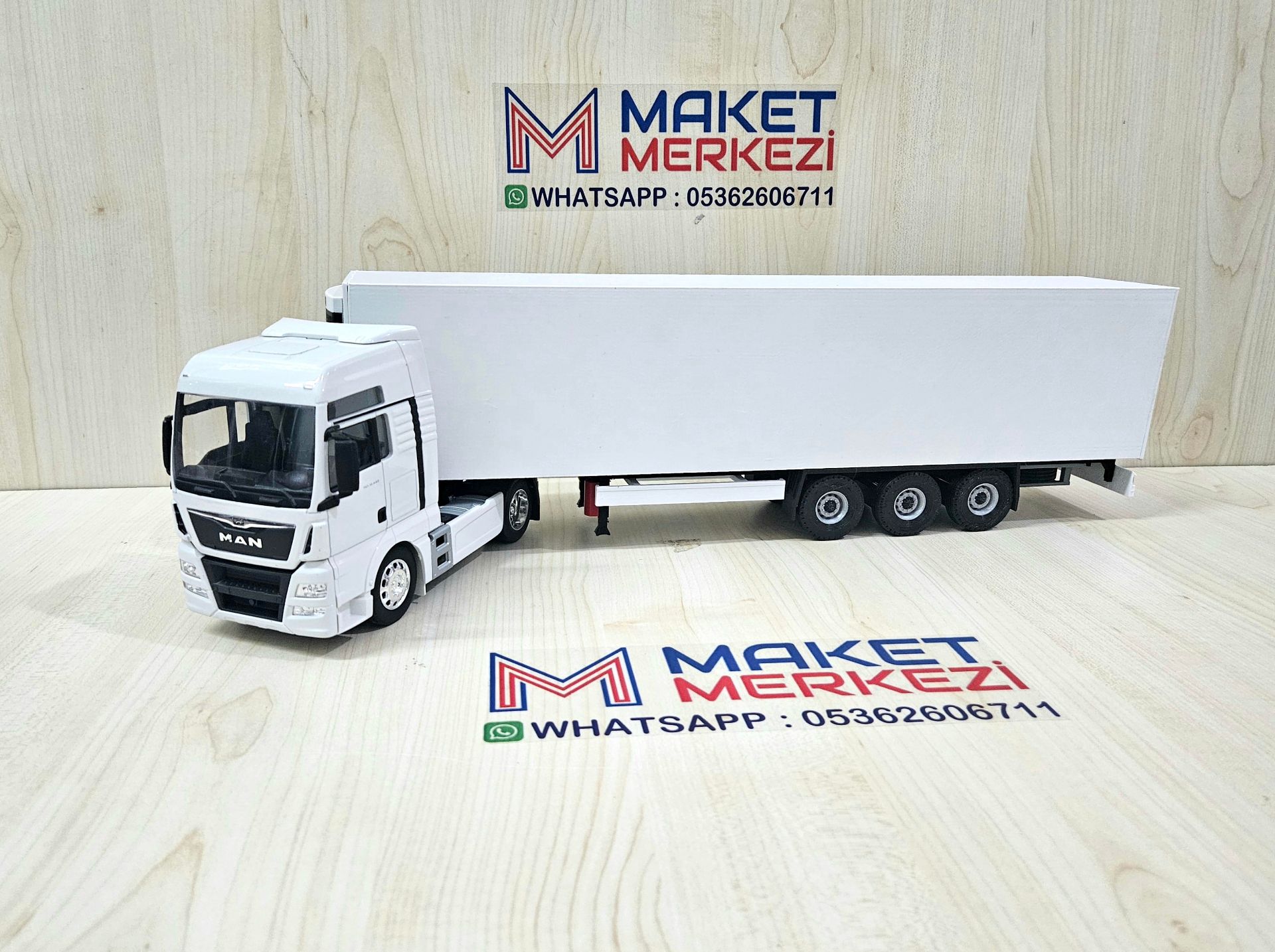 1/32 WELLY MAN TGX FRIGO DORSELİ TIR MAKETİ