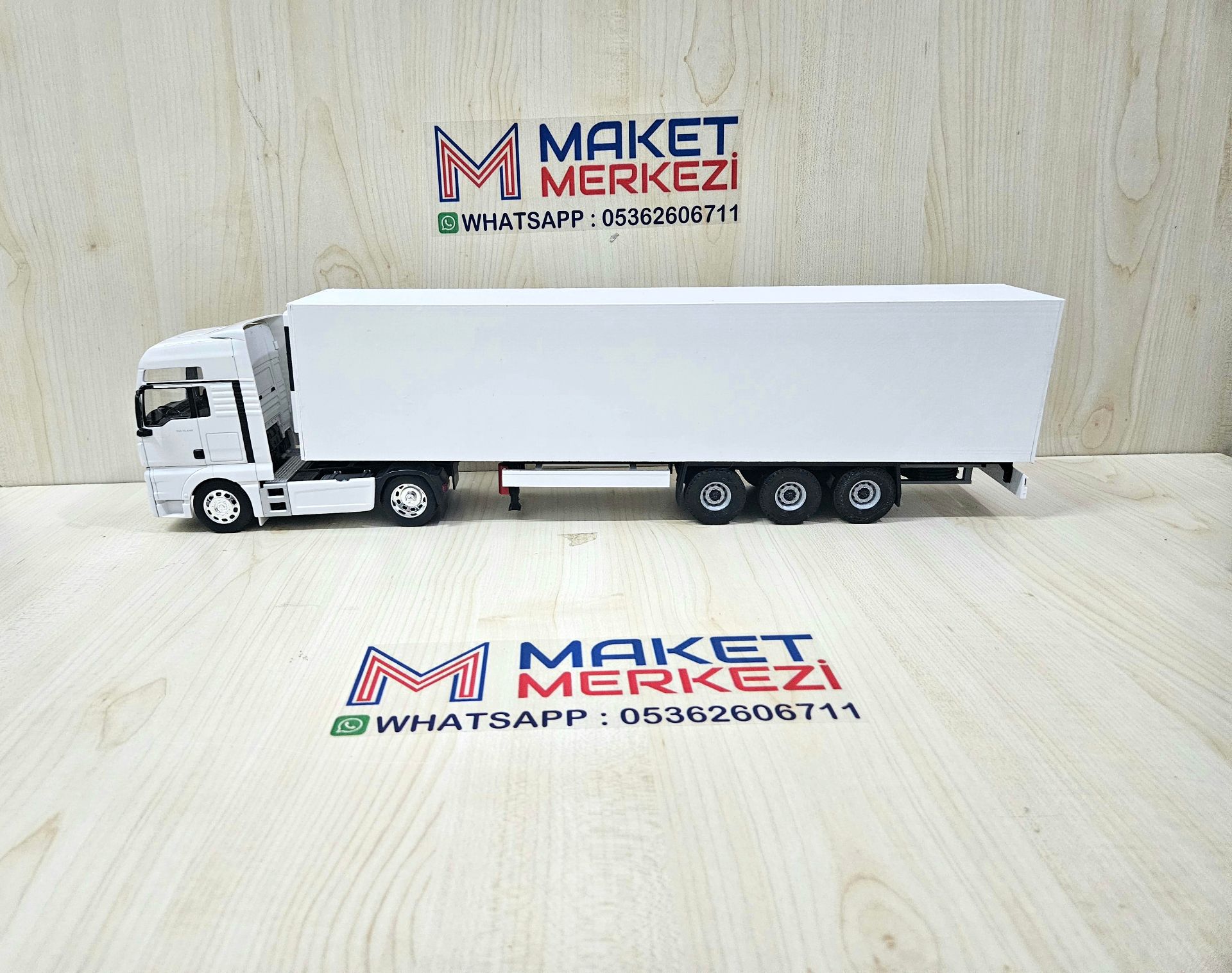1/32 WELLY MAN TGX FRIGO DORSELİ TIR MAKETİ