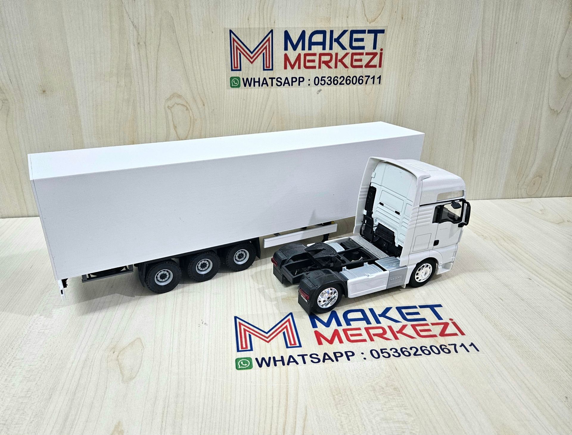 1/32 WELLY MAN TGX FRIGO DORSELİ TIR MAKETİ