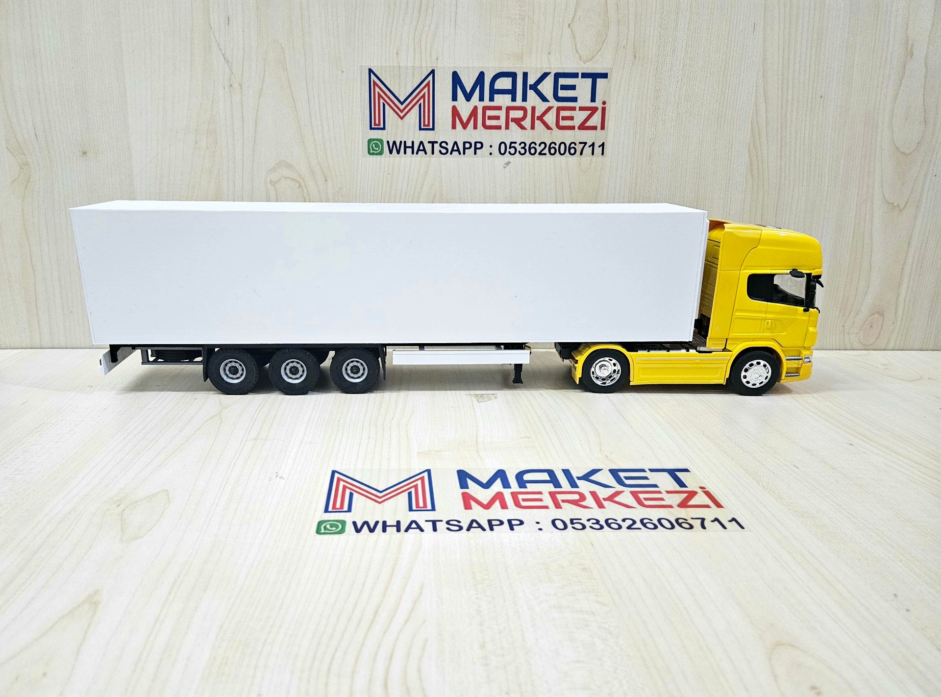 1/32 WELLY SARI SCANIA R730 FRIGO DORSELİ TIR MAKETİ