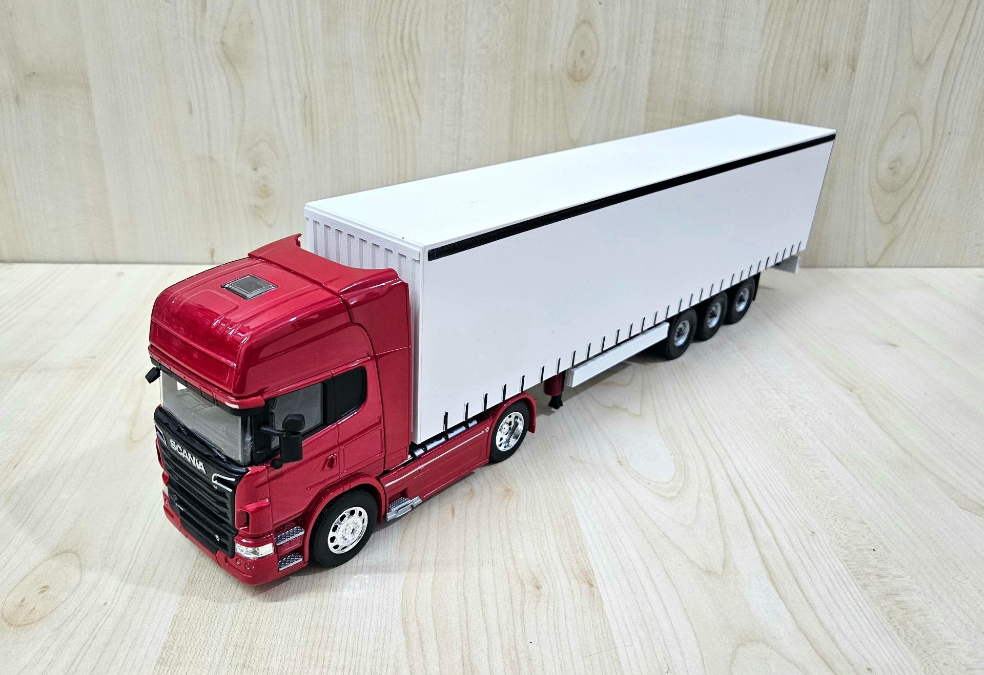 1/32 WELLY SCANIA R730 TENTE DORSELİ TIR MAKETİ