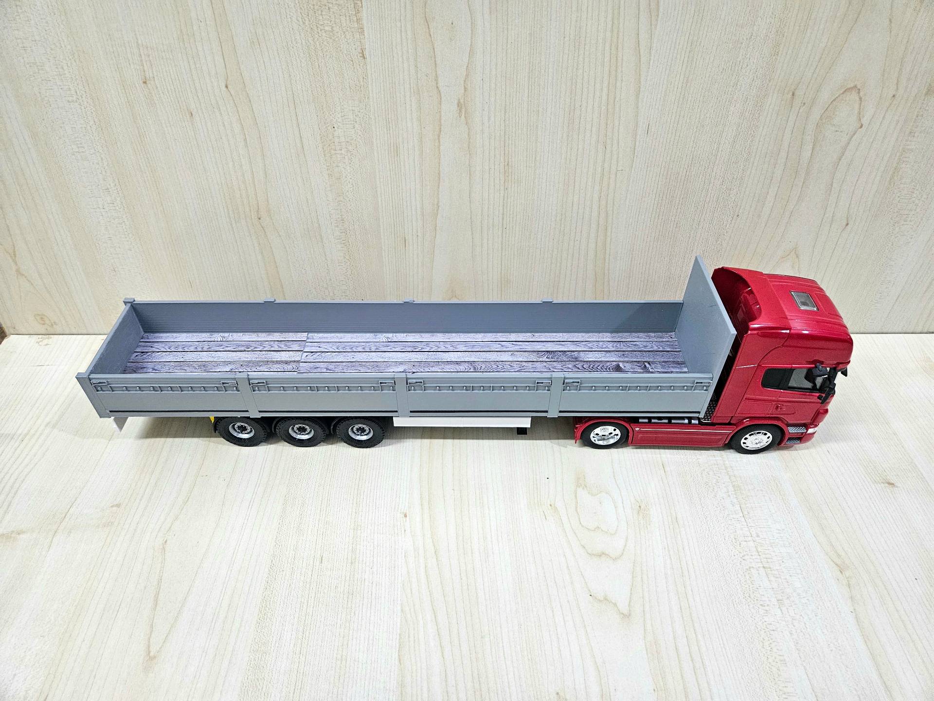 1/32 WELLY SCANIA R730 GRİ SAL DORSELİ TIR MAKETİ