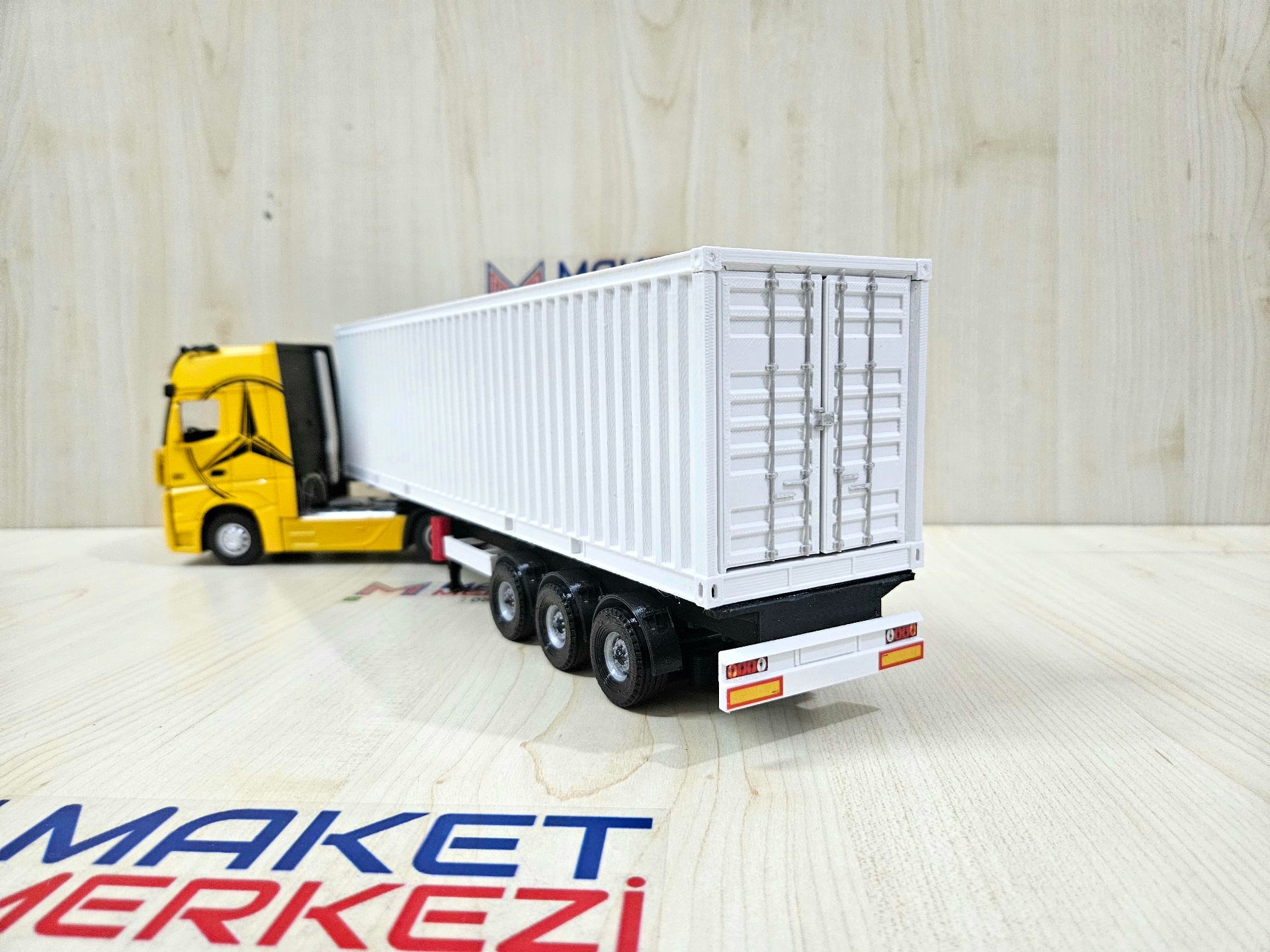 1/36 SARI MERCEDES ACTROS 1851 KONTEYNER DORSELİ TIR MAKETİ