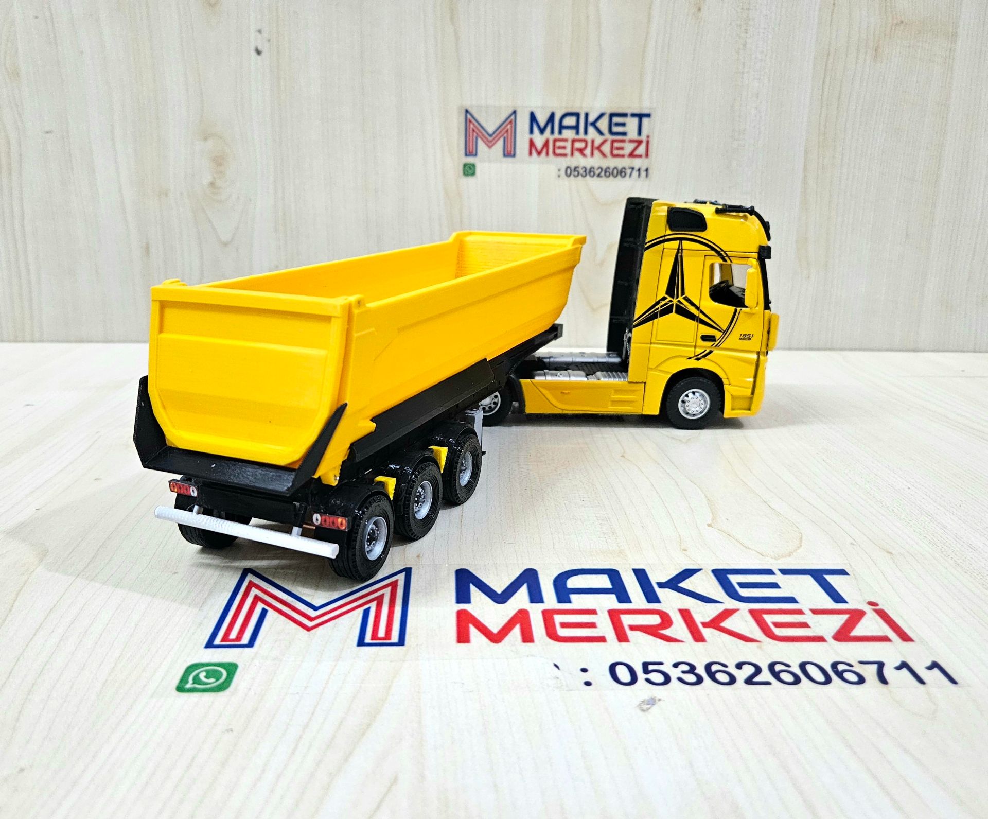 1/36 SARI MERCEDES ACTROS 1851 SARI DAMPER DORSELİ TIR MAKETİ