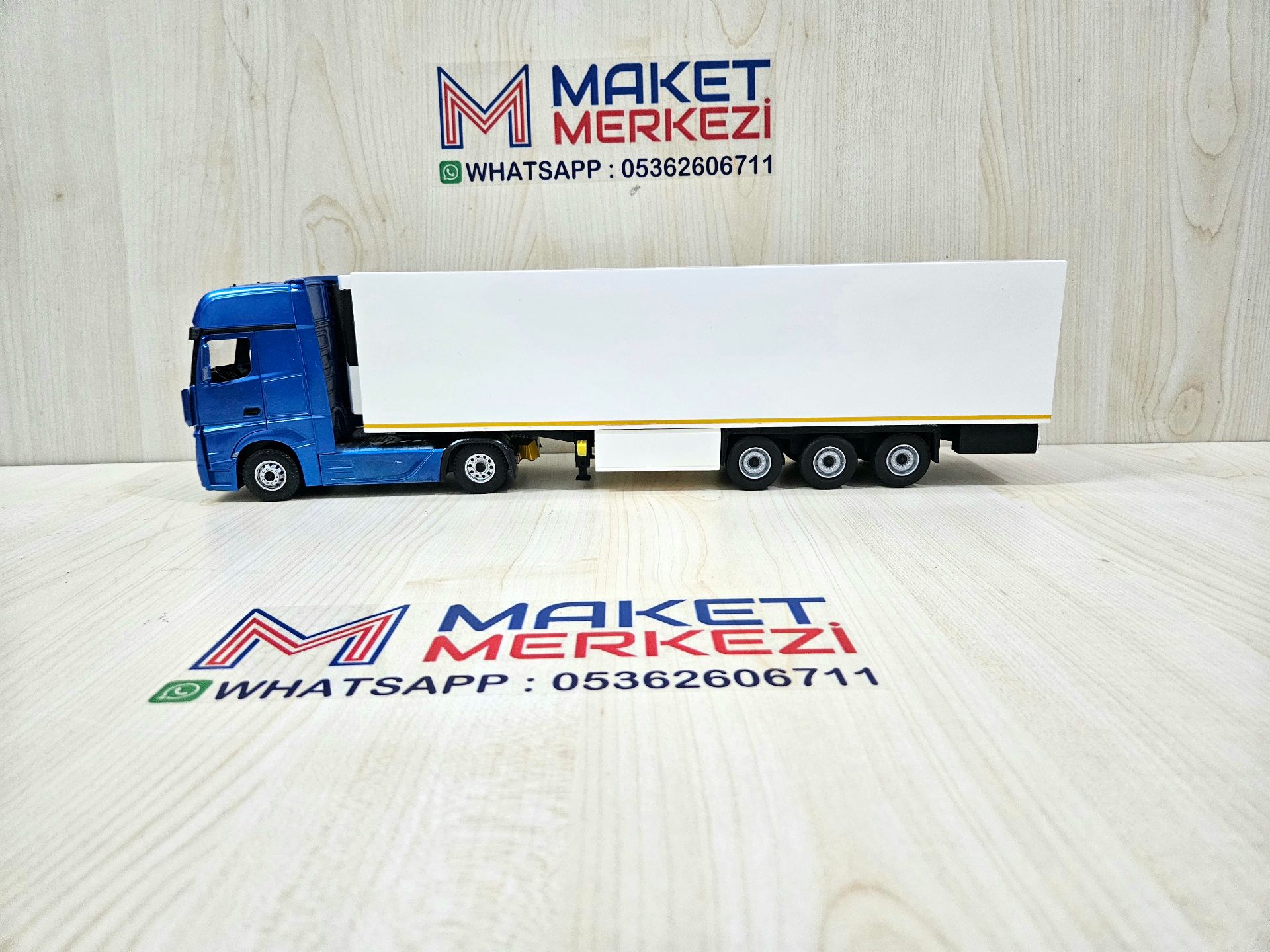 1/36 MAVİ MERCEDES ACTROS 1851 FRIGO DORSELİ TIR MAKETİ