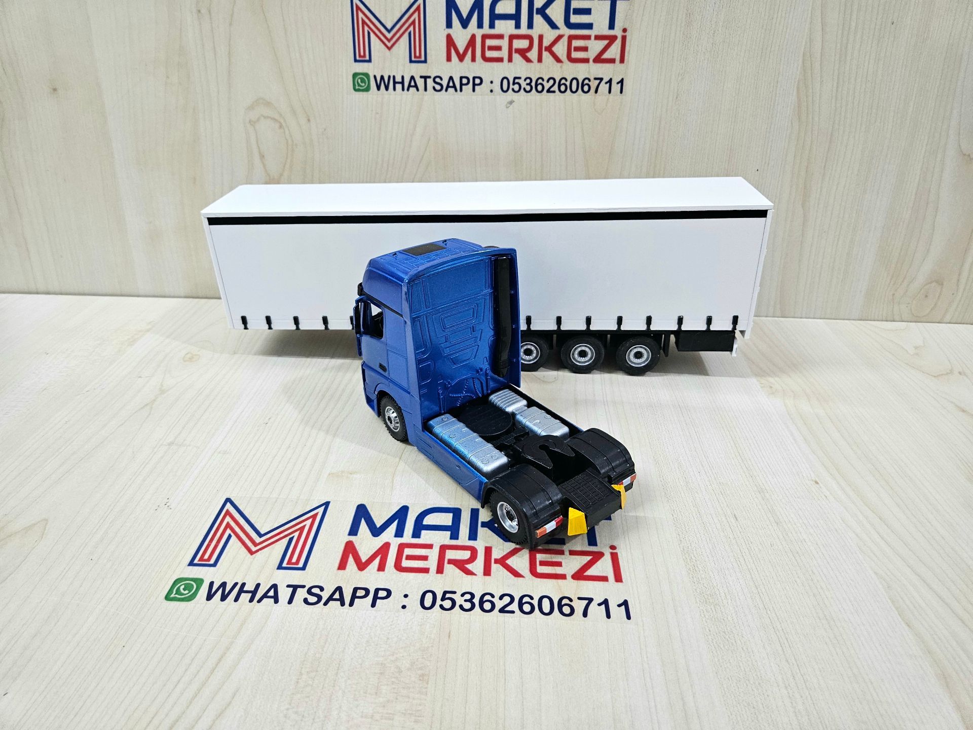 1/36 MAVİ MERCEDES ACTROS 1851 TENTE DORSELİ TIR MAKETİ