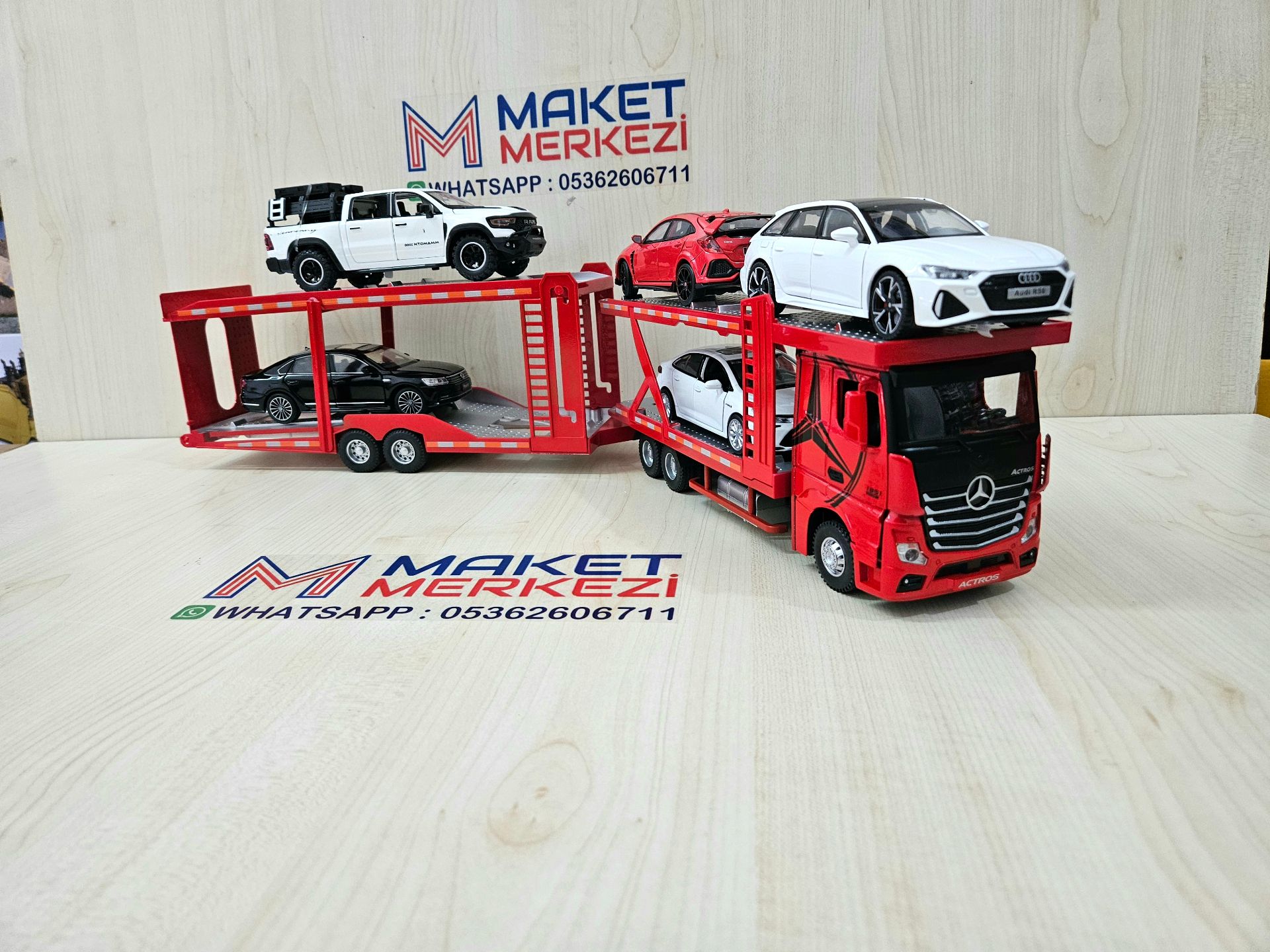 1/36 KIRMIZI MERCEDES ACTROS 1851 OTOMOBİL TRANSPORTER MAKETİ