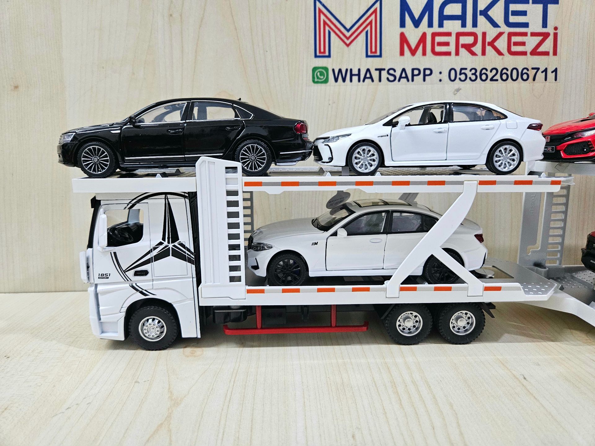 1/36 BEYAZ MERCEDES ACTROS 1851 OTOMOBİL TRANSPORTER MAKETİ
