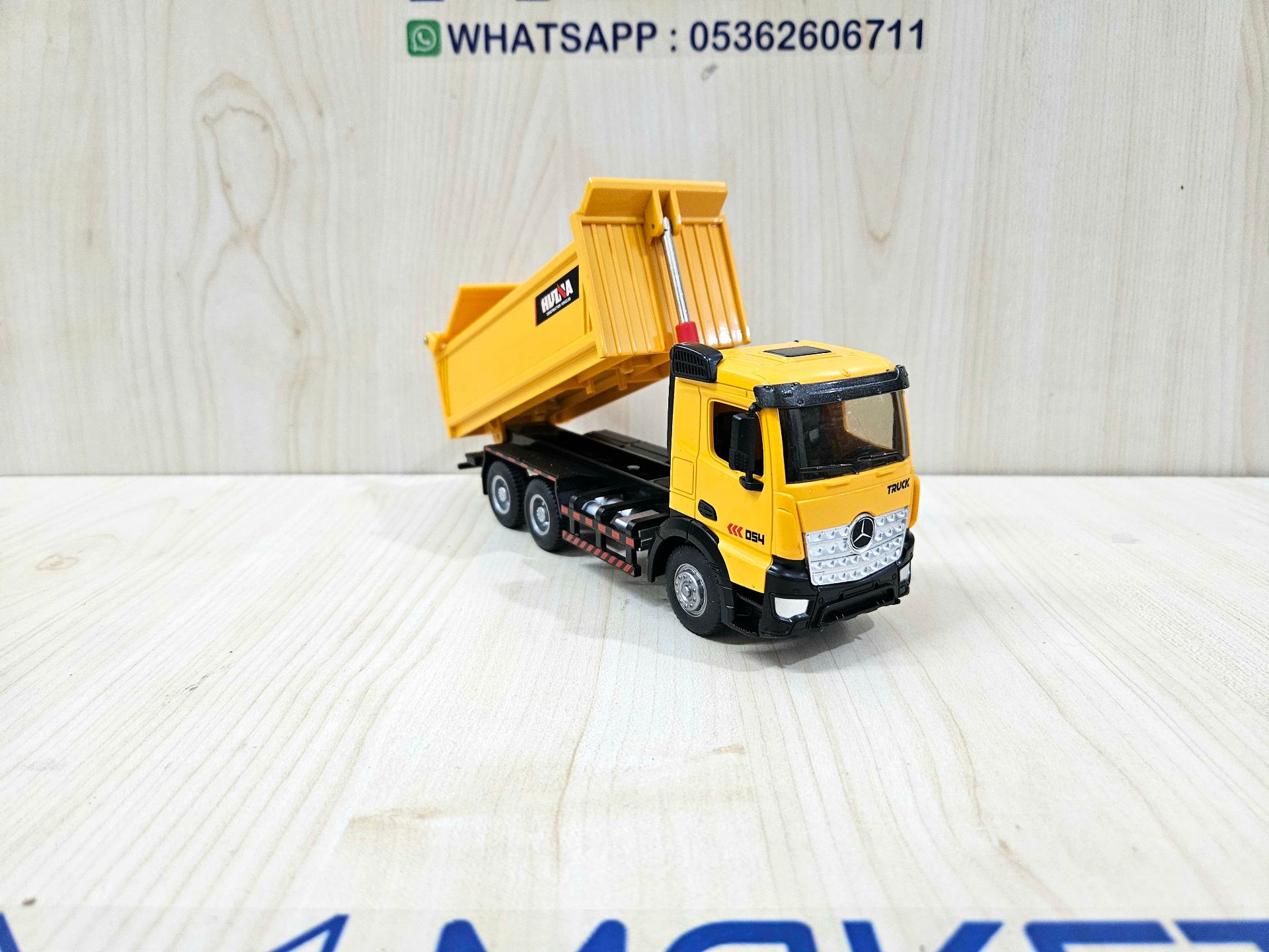 1/50 MERCEDES AROCS damperli kamyon MAKETİ HUİNA
